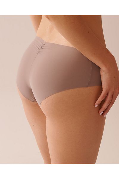 La Vie en Rose Microfiber Invisible Hiphugger Panty