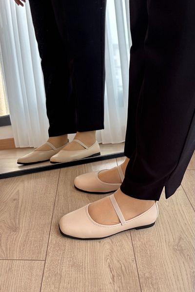 ALTUNTAŞ Women's Black and Beige Elastics Ballerinas, Easy to Haflatan, Strength Less Field Ballerinas