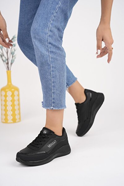 MUGGO Happy Garantili Kadın Ortopedik Günlük Bağcıklı Şık Rahat Sneaker Spor Ayakkabı