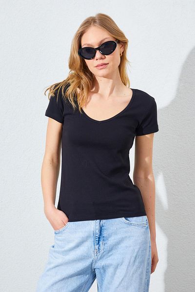 TENA Women's Black Deep V-Neck Full Lycra Ribbed T-Shirt