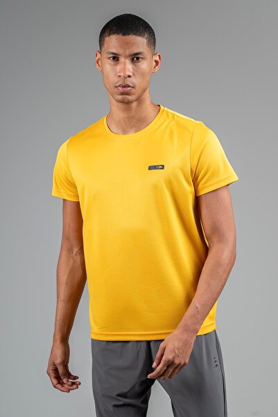 MARATON تي شيرت رجالي عادي برقبة دائرية باللون الأصفر