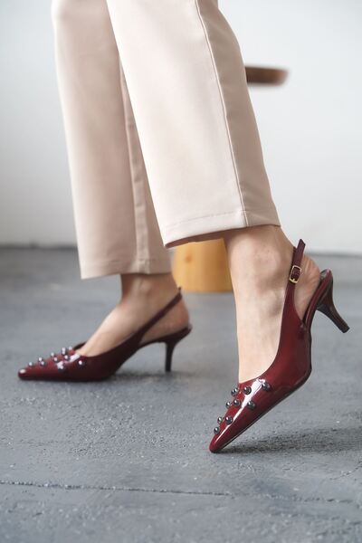 MODAADAM Women's Volate Troc Low Heeled Shoes - Burgundy-Patent Patent