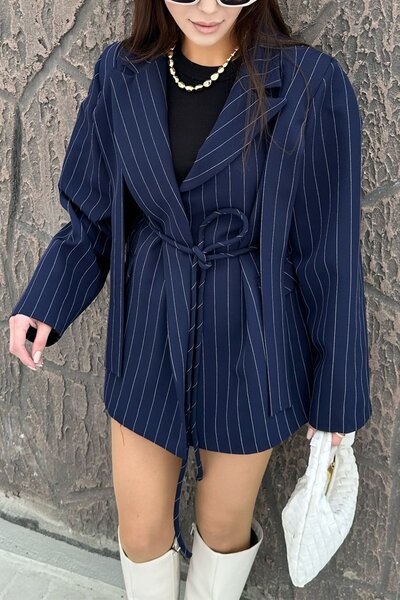 buqre's moda Oversize Blazer Jacket with Tie