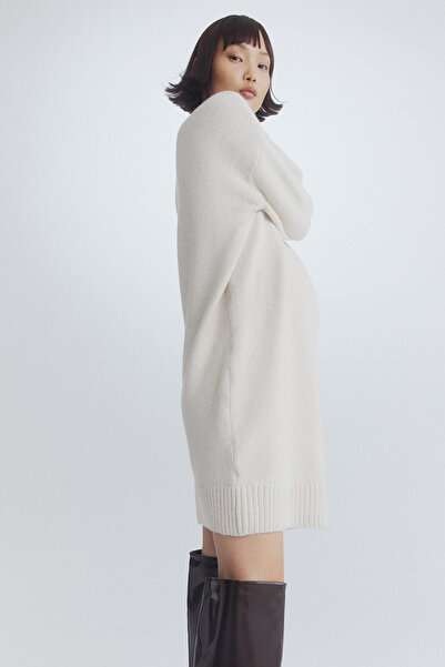 H&M MAMA Triko Elbise