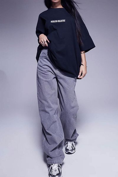 Millionaire Women's Navy Blue Weekend Oversize Fit Loose Wide Fit Loose Cut T-Shirt