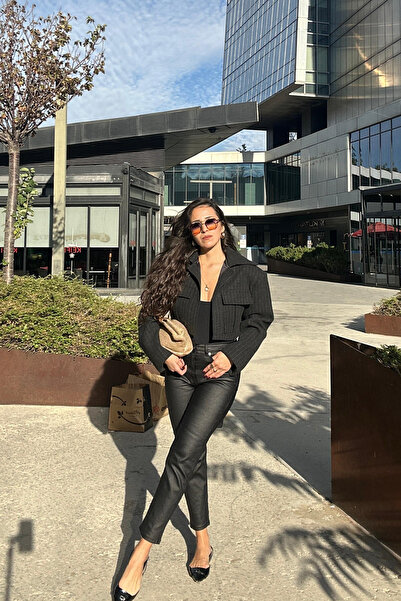 Damla Demli سترة كاجو رمادية بجيب مربع