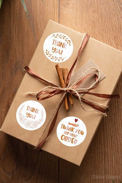 Sticker Ekspres Shape Sticker in Bohemian Colors and Application to Package Product