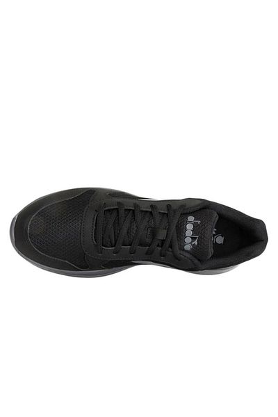 Diadora Robin 4 Sports Shoes