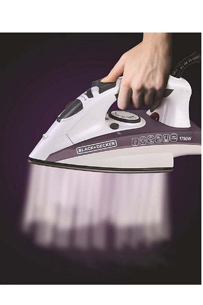 Black&Decker BLACK+DECKER Steam Iron - Ceramic Coated Soleplate With Anti Calc Drip Self Clean And Auto Shutoff