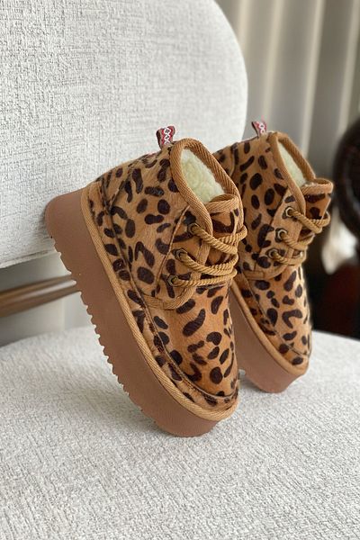 MODAADAM Cizme scurte de damă cu model leopard din shearling pastor