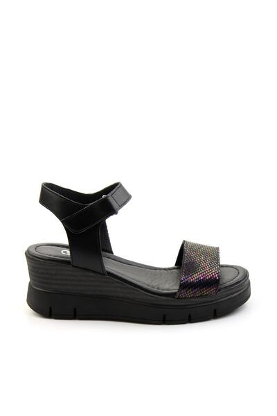 Bambi Siyah Leather Kadın Sandalet K05465048503