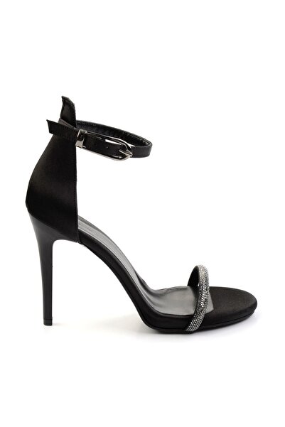 Bambi Чорні жіночі вечірні туфлі K01527000438