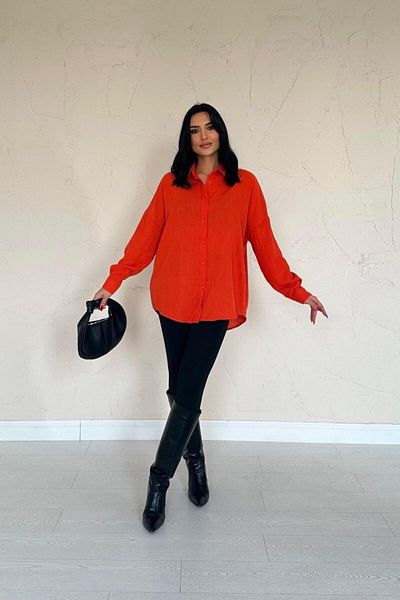 leyla sanat sanata yeni bir bakış açısı Leyla Sanat Sanata a New Perspective Orange Shirt