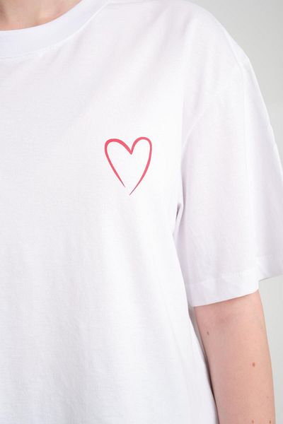 Store 100% Cotton Crew Neck Short Sleeve T-Shirt - Stylish Heart Detail