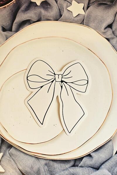 PEKSHOP Siyah Beyaz Fiyonk Şekilli İsim Kartı Masa İsimliği Fiyonk Şekilli İs...