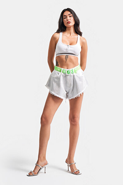 its basic Dámské mini džínové šortky s širokými nohavicemi v lesklé bílé barvě s drahokamy