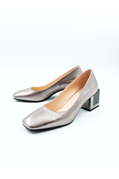 Tenau Kadın Hakiki Deri Topuklu Ayakkabı