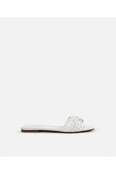 İpekyol Örgü dokulu bantlı terlik