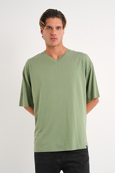 ALEXANDERGARDI V-Neck Oversize T-Shirt (E24-742A)