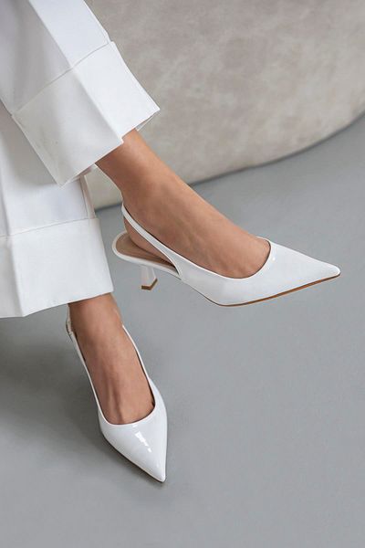STRASWANS Silver Women's Heeled Patent Leather Shoes White