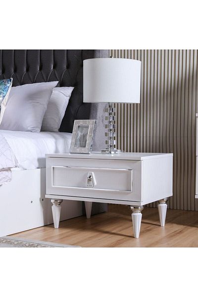 Danube Home طقم طاولة جانبية ميريت متعدد الاستخدامات من قطعتين - أبيض/فضي، الطول 65 سم × العرض 49 سم × الارتفاع 47 سم