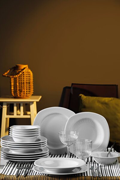 Kütahya Porselen Çisil 18 Parça 6 Kişilik Yemek Takımı