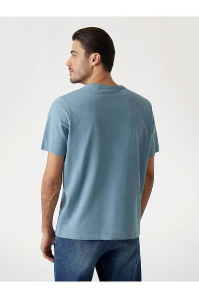 Guess T-shirt