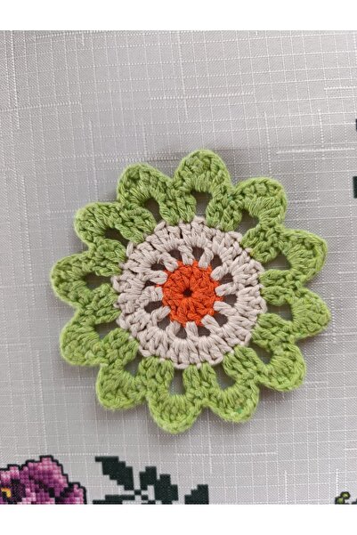 El örgüsüsü bardak altlığı