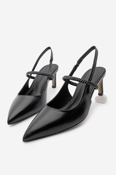 Marjin Schwarze Damen-Stiletto-Schuhe von Avika mit spitzer Zehenpartie und Riemchenabsatz