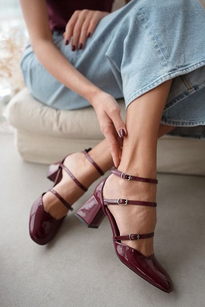 selinshoes Pantofi cu toc Onny cu trei dungi ovale - Piele lacuita ROSIE