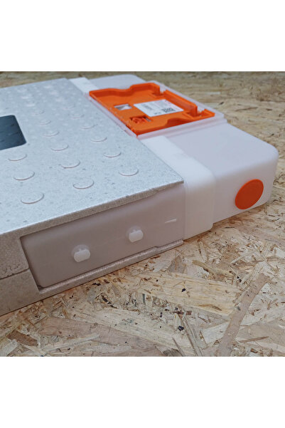 VitrA 8cm concealed WC cistern, insulated, for floor-standing and wall-mounted WCs, 3/6 lt