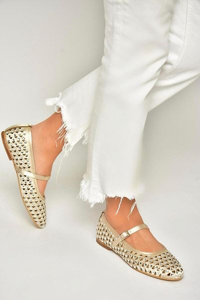 Fox Shoes U 725513204   Beige Fabric Stone Detailed Women's Ballerinas