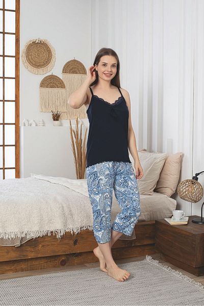 Asel Women's Lycra Combed Cotton Strappy Capri Pajama Set