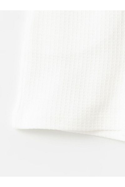 LC Waikiki Elastic Waist Textured Girl's Shorts