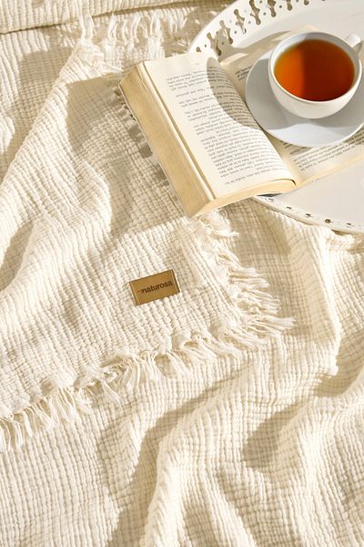 Naturosa Florin Double 4 Layer Muslin Pique/Bedspread Cream 200 X 220