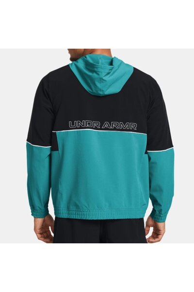 Under Armour Υφασμάτινο μπουφάν Baseline