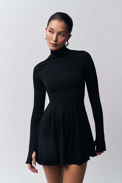 sportiness Turtleneck Black Dress with Finger Detail
