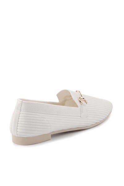 Bambi Білі жіночі туфлі-мокасини K0132030302082