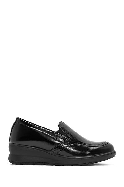 Derimod Mocasini confortabili din piele lacuita cu toc negru pentru femei 24WFD 236816