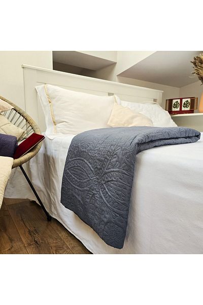 Kotonia Home Bedspread 220x240 Cm, Quilted Ultrasonic Trapunto, Anthracite Grey