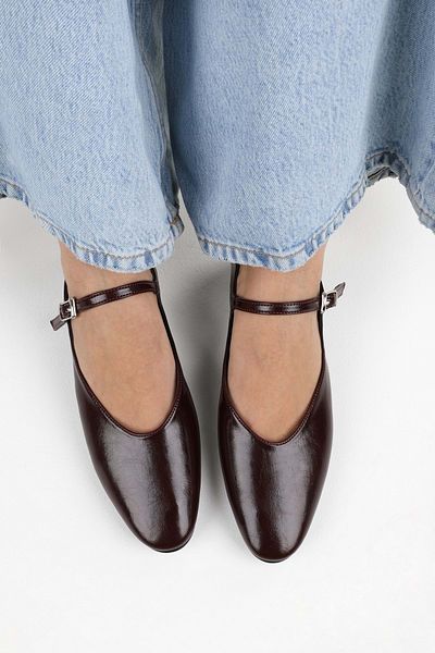 Shoeberry Damen-Ballerinas „Jerry Burgundy Skin“.