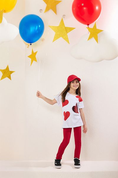 TRENDYOLKIDS Girl Ecru Cotton Heart Printed T-Shirt Tkdss25Au00107