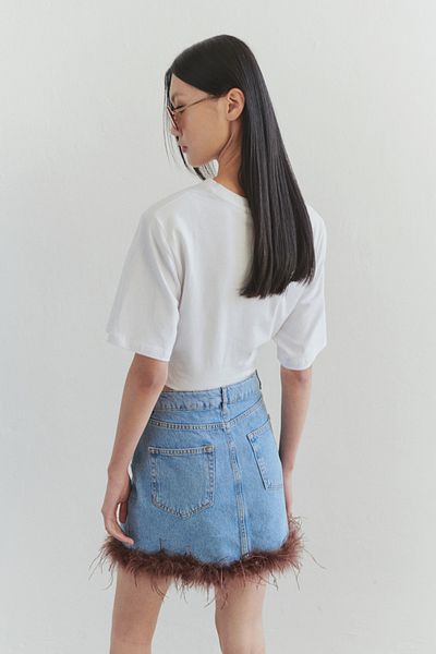 Trendyol Collection Fusta mini din denim cu detaliu cu pene maro, ediție limitată TWOSS25ET00111