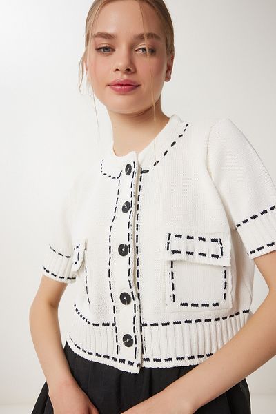 Happiness İstanbul Kurzärmliger Strickmantel mit Knochenpaspelierung für Damen DP00235