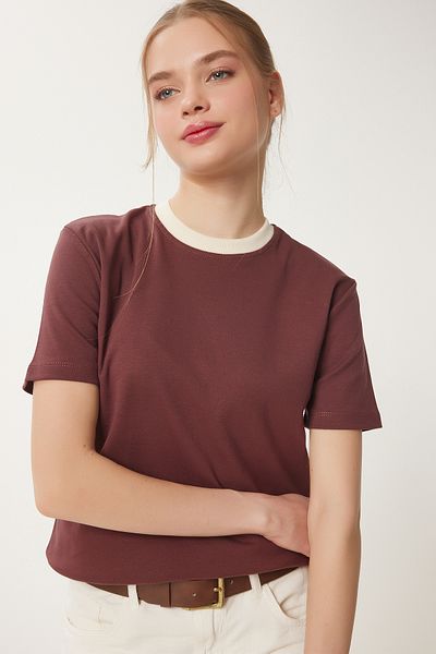 Happiness İstanbul Braunes Damen-T-Shirt aus kontrastfarbener Baumwolle CR00472