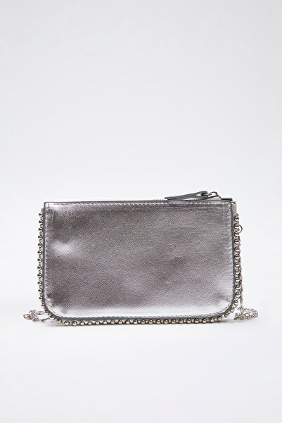 TRENDYOL SHOES Poșetă mică pentru femei, cu curea încrucișată cu împânzire argintie TWOAW25OC00005