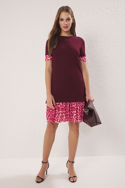 Trendyol Collection Red Animal Printed Crew Neck Short Sleeve Mini Knitted Dress Twoss25El00692
