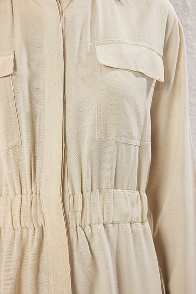 Trendyol Modest Beigefarbenes gewebtes Kleid mit Leinenanteil TCTSS25EB00123