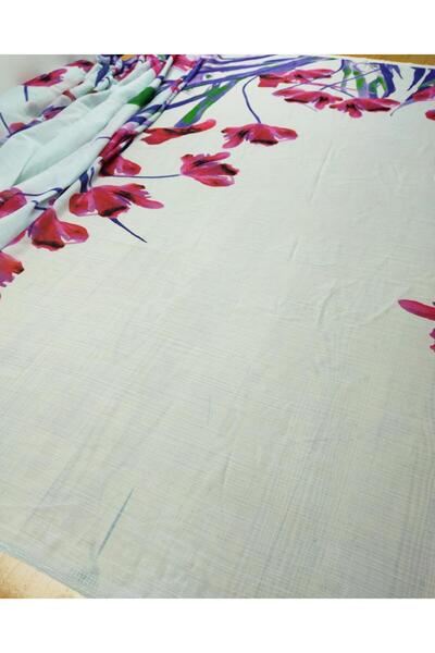 Kumaş Parça شيفون مجعد على خلفية خضراء مائية (العرض 140 سم × الطول 175 سم)