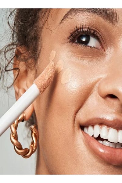 ELF e.l.f. Halo Glow Liquid Filter Complexion Booster – 0 Fair, 31.5ml | Illuminating Liquid Makeup